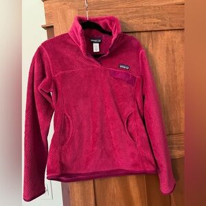 Patagonia women’s pink fleece medium